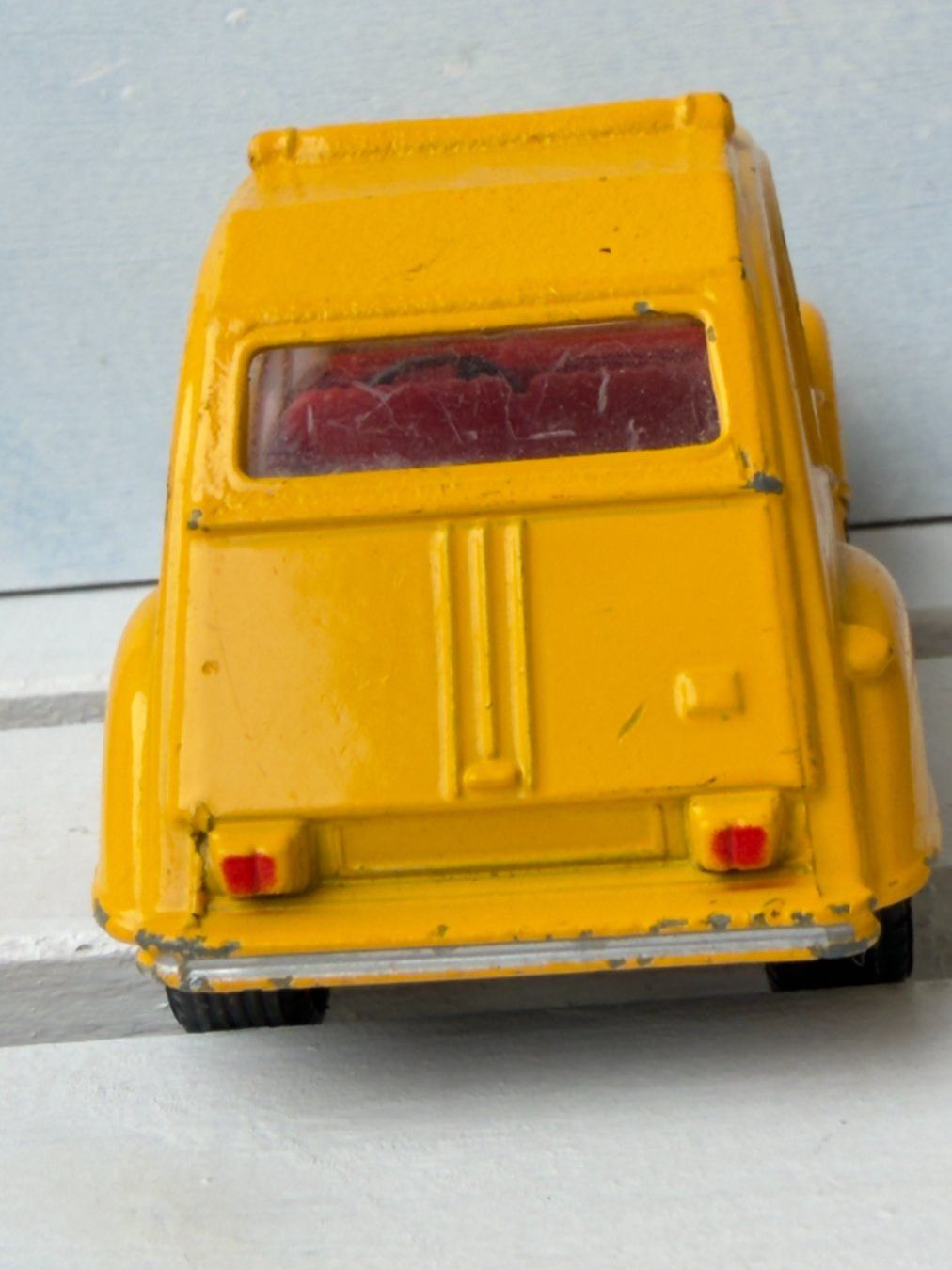 Citroën Modellautos: Corgi Citroën 2CV  - grosses Modell – Gebraucht aus Bern von lac_8m2r 4
