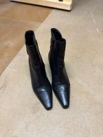 Elegante schwarze Stiefeletten von Varese, Grösse 38
