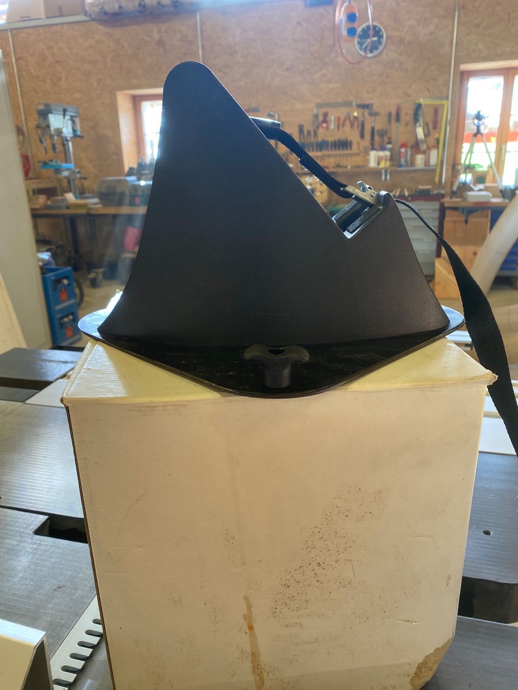 Portapacchi: Dachträger magnetisch für Snowboard – Usato da Walkringen venduto da Chlepfschytt