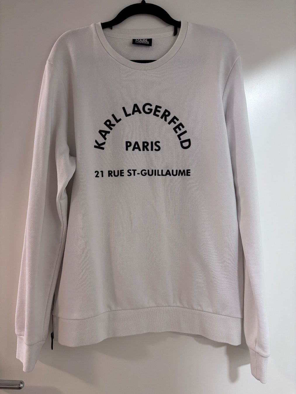 Karl Lagerfeld Maglioni & Felpe: Karl Lagerfeld Pullover weiss – Usato da Wetzikon ZH venduto da Deba26