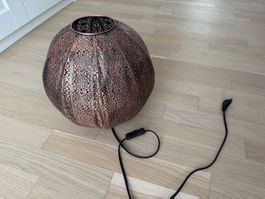 Lumimart Kugellampe aus kupferfarbig geziert