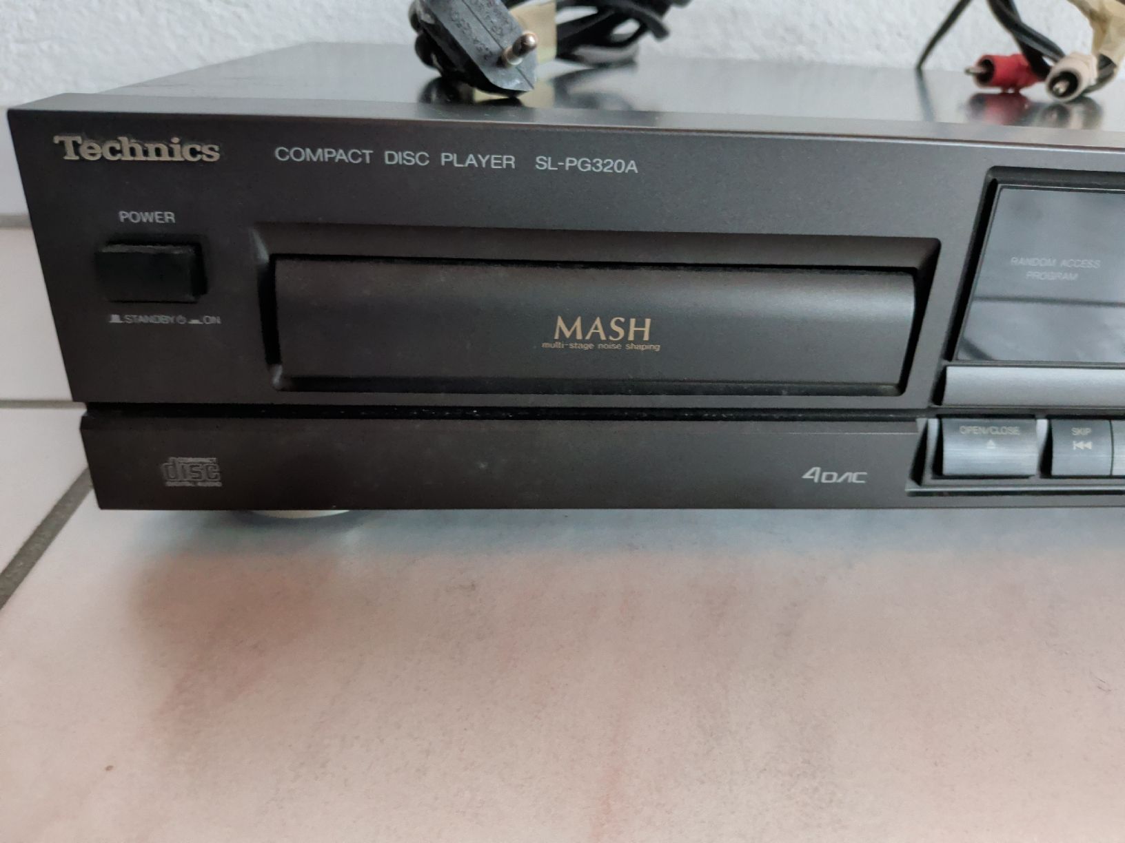 CD: Technics CD-Player SL-PG390 schwarz gebraucht – Usato da Lostorf venduto da einkaufen.sara 1