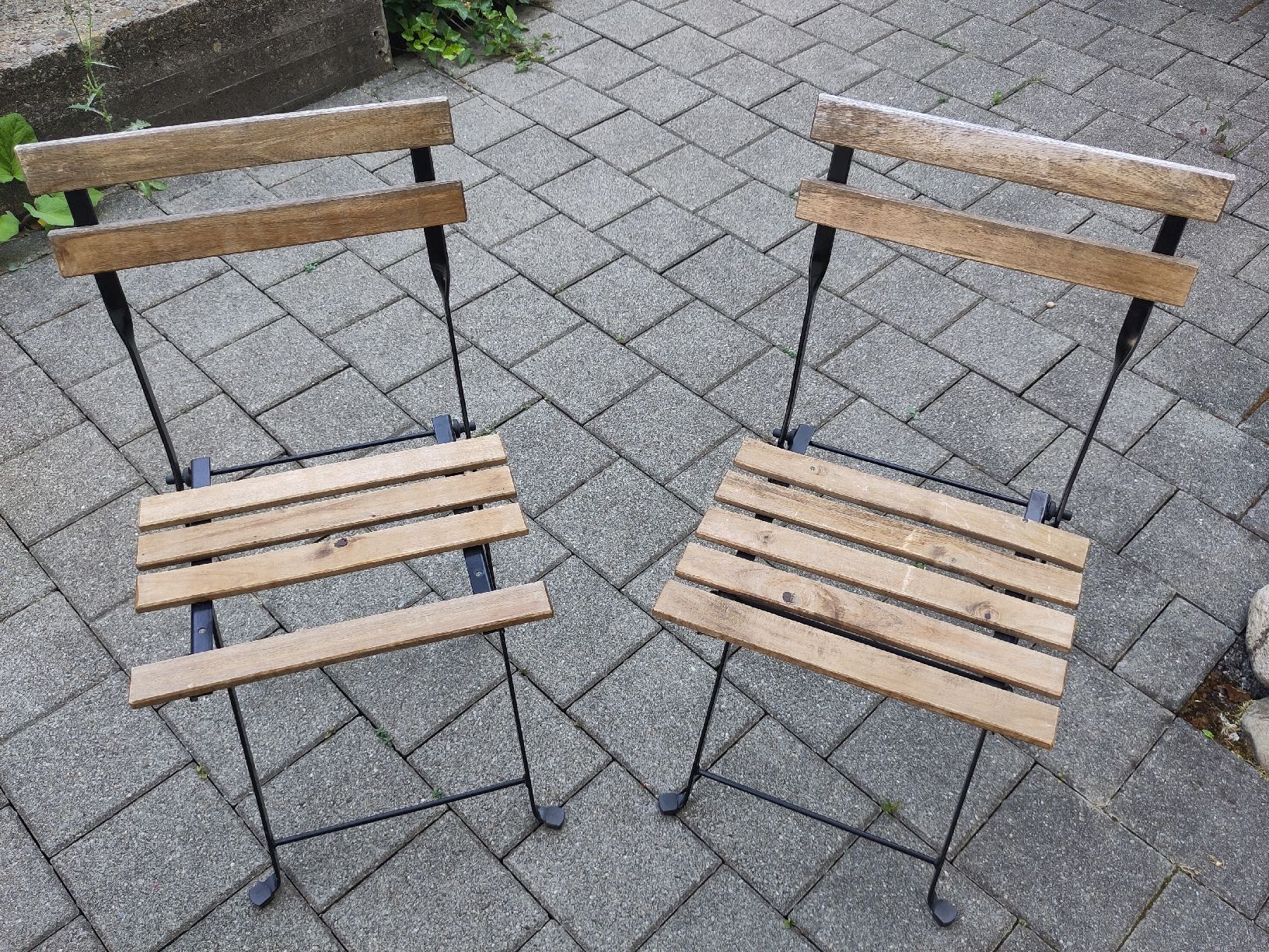 Set de table et chaises: Balkontisch und Stühle  – D'occasion à Zürich par jan_nw6w 1