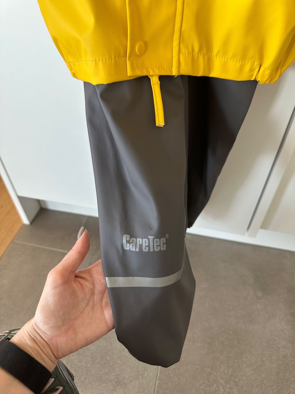Jacken & Mäntel: Rain Protection CareTech – Gebraucht aus Rickenbach b. Wil von iah_pg6d 2