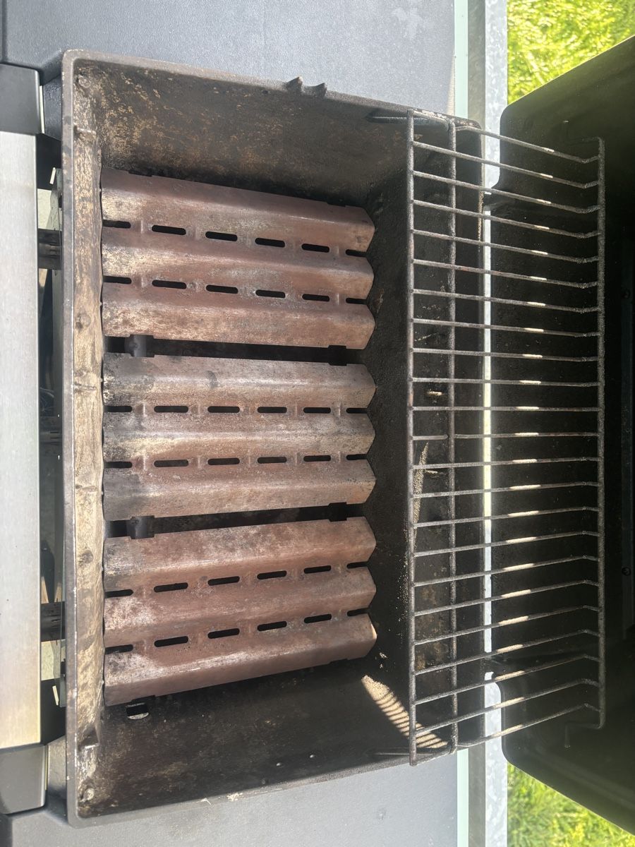 Broil King Griglie: Broil King gem 310 gasgrill – Usato da Belp venduto da nuby86 3