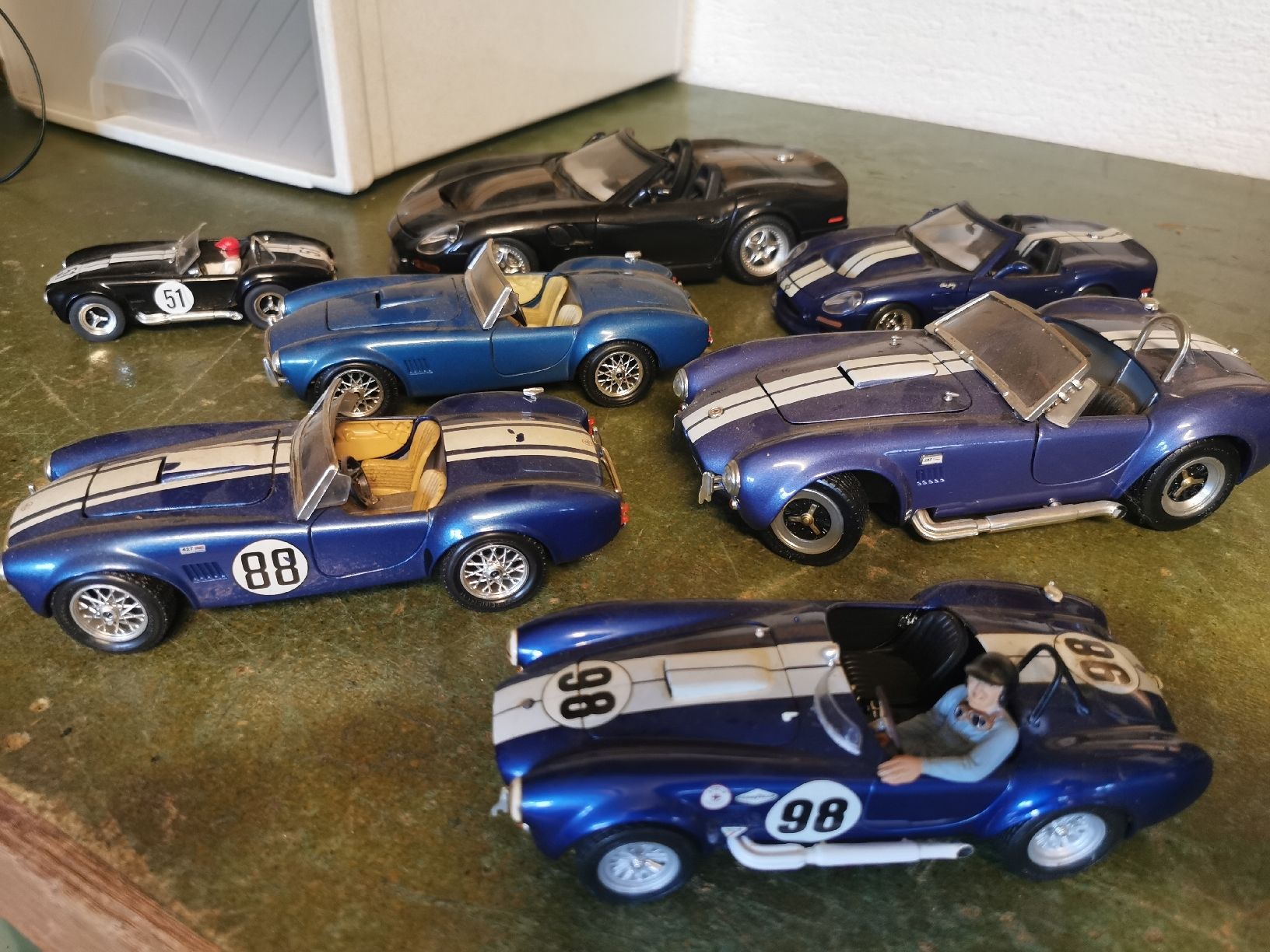 Shelby Collectibles Modellini d'auto: AC Cobra Modelautos – Usato da Buochs venduto da Paedi_driver