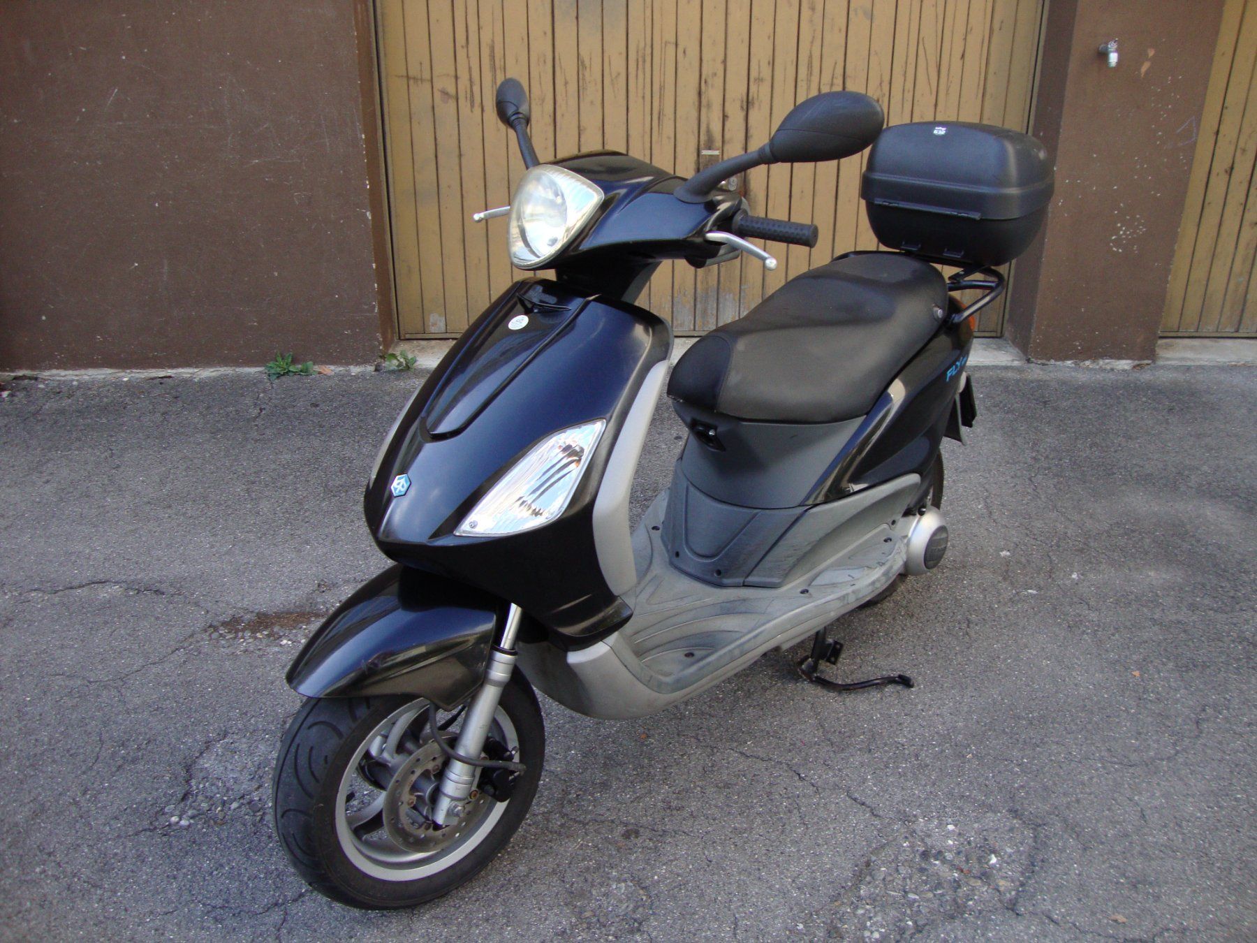 Piaggio Scooter: Piaggio FLY 125 – Usato da Thun venduto da Velo-7 1