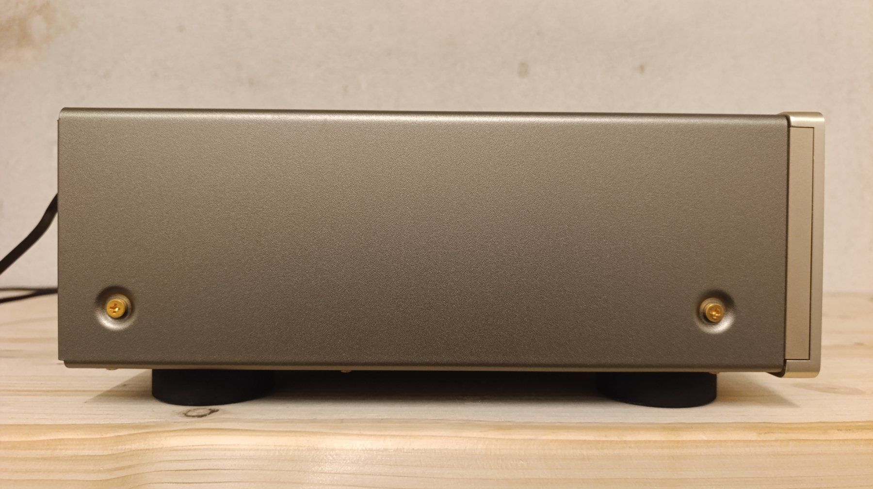 Denon Sistemi audio & multimediali: Denon DCD-S10 II High-End CD Player – Usato da Basel venduto da He-lenka 3