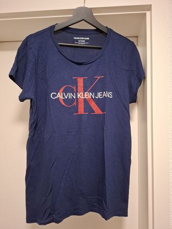 Calvin Klein T-Shirt XL