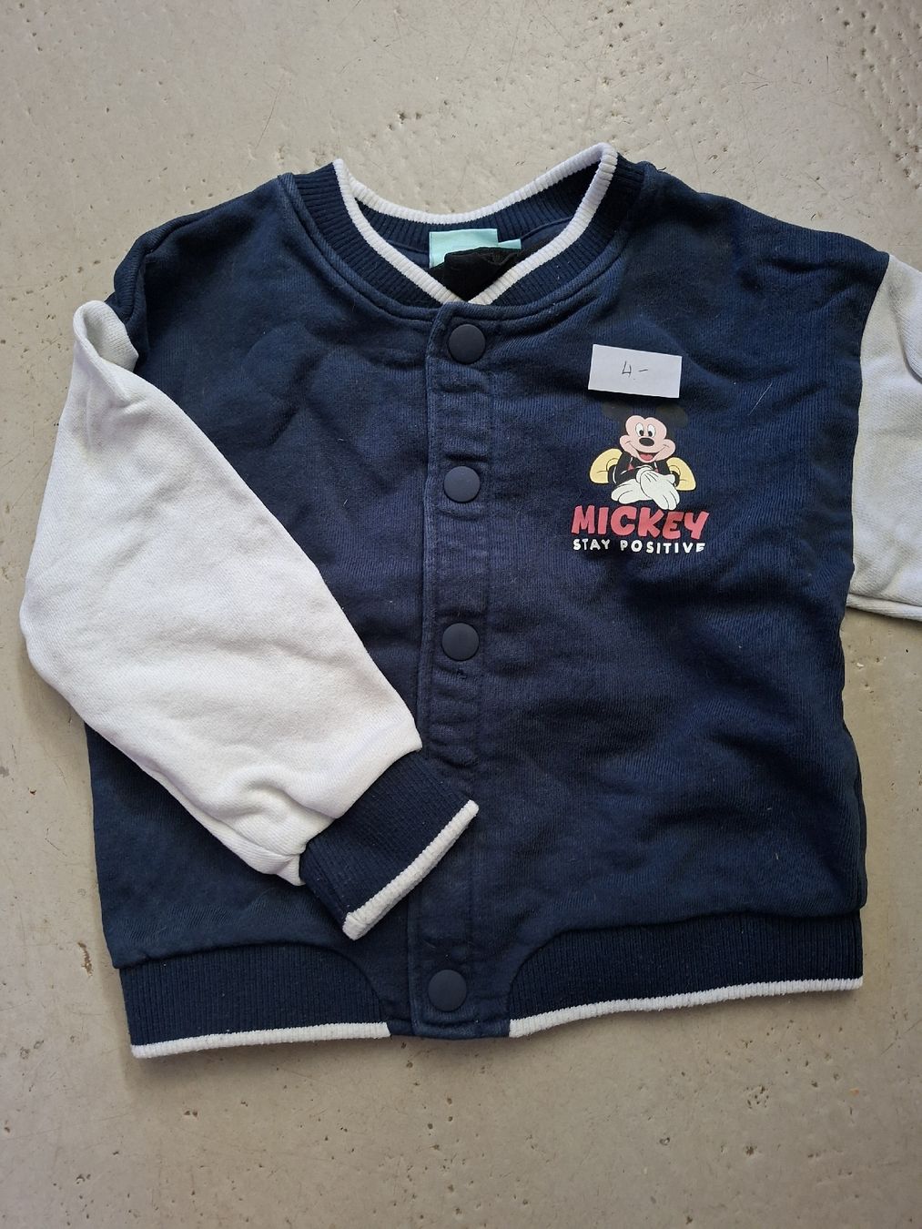 Ensembles coordonnés: Lot d'habits garçon taille 98 – D'occasion à Boncourt par Adeline_2727