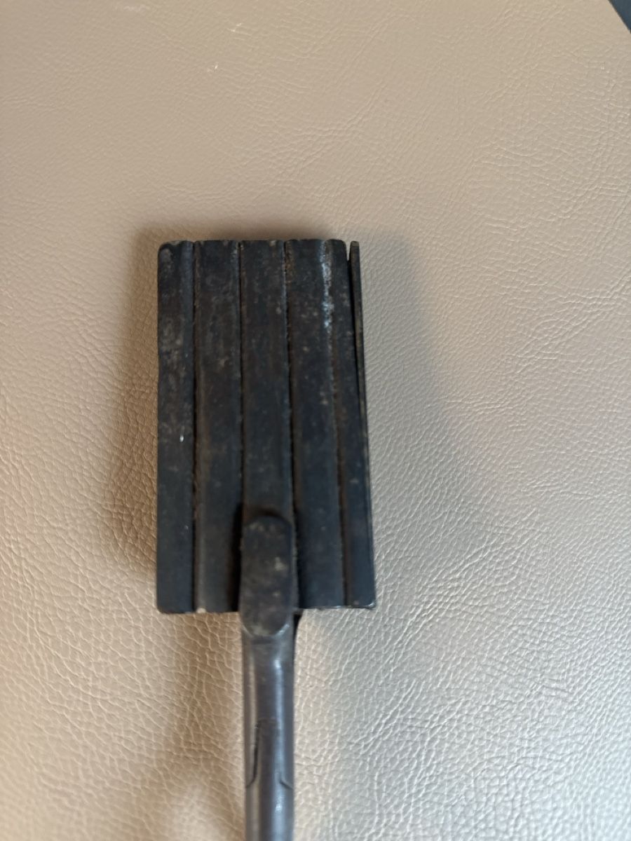 Altro per la cura dei capelli: Ondoliereisen  – Usato da Grenchen venduto da swiss.antiques 5