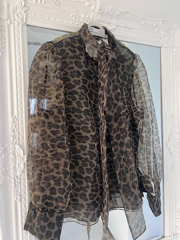 Camicette: Bluse von Zara Animal Print  – Usato da Buttikon SZ venduto da Mirima84