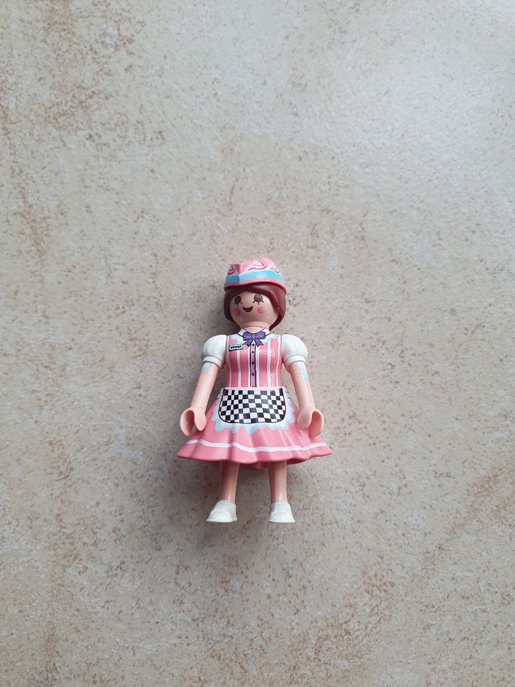 Playmobil Giocattoli: Playmobil Figur mit Kleid Nr.2 – Usato da Herznach venduto da _.Puch._