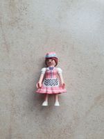 Playmobil Figur mit Kleid Nr.2