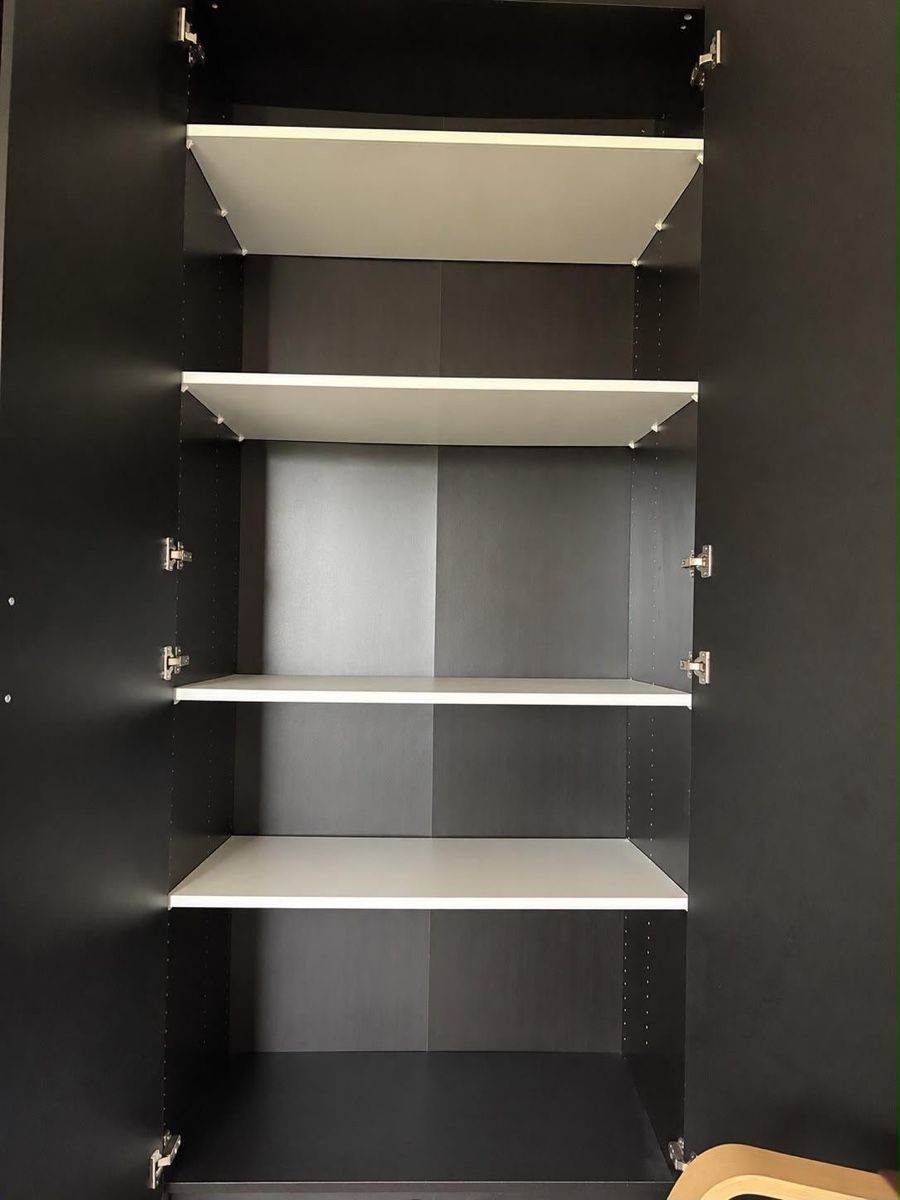 Ikea Armadi: Schrank von Ikea top Zustand – Usato da Dino venduto da padrepio67 1