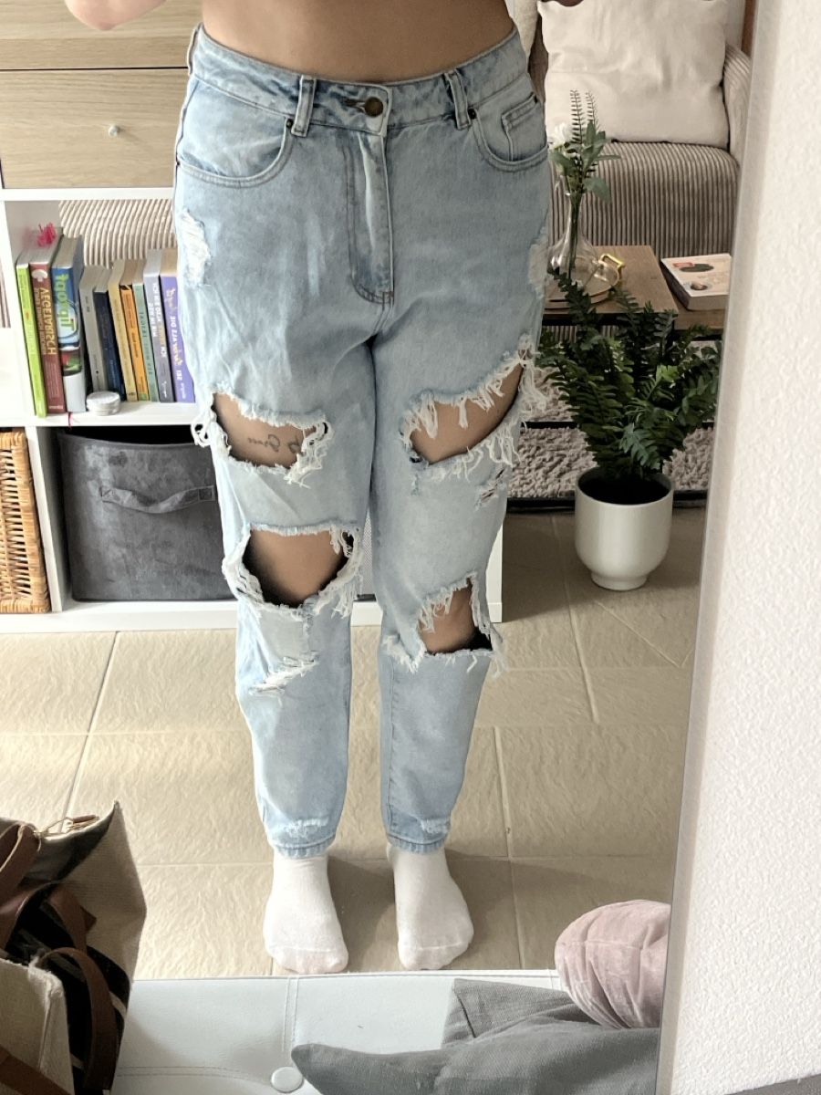 Jeans: Helle Jeans Even&Odd, Grösse 40, Top Zustand – Nuovo (secondo la descrizione) da Humlikon venduto da ramona.zh