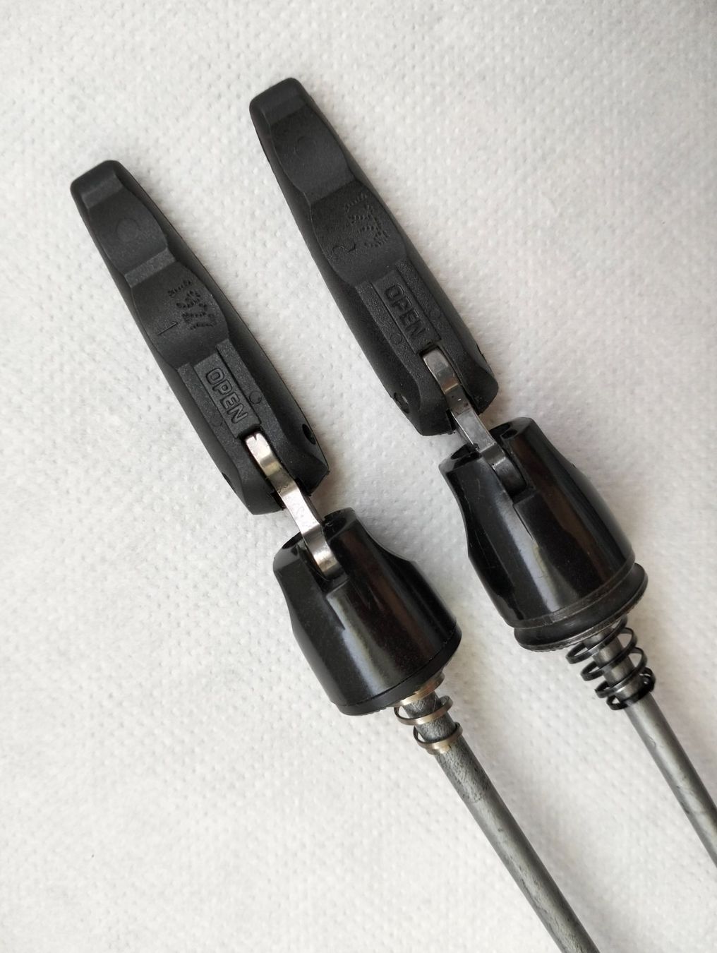 Mavic Pièces détachées: Mavic Schnellspanner Set – D'occasion à Uster par KarlZH 2