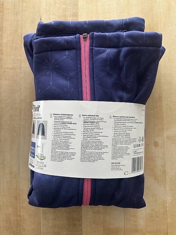 Jacken & Mäntel: Mädchen Softshelljacke mit Kapuze Grösse 158 / 164 – Neu und originalverpackt aus Häggenschwil von lae_zd25 4