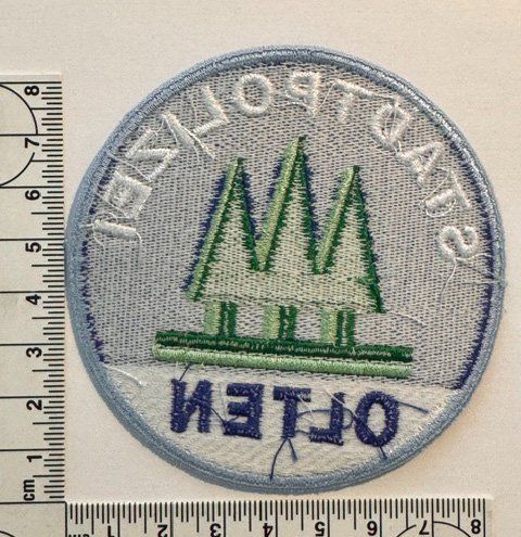 Placchette & Badge: 1 Polizei Abzeichen Stadtpolizei Olten – Nuovo (secondo la descrizione) da Zürich venduto da Policepatch 1