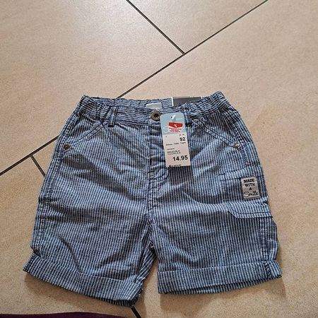 Kurze Baumwollshorts - Smile - Migros - Neu - 92