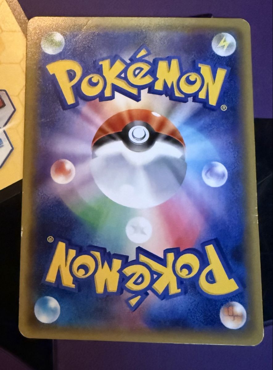 Pokémon Carte collezionabili: Pikachu 010/032 RR  – Usato da La Plaine venduto da 8-X 1