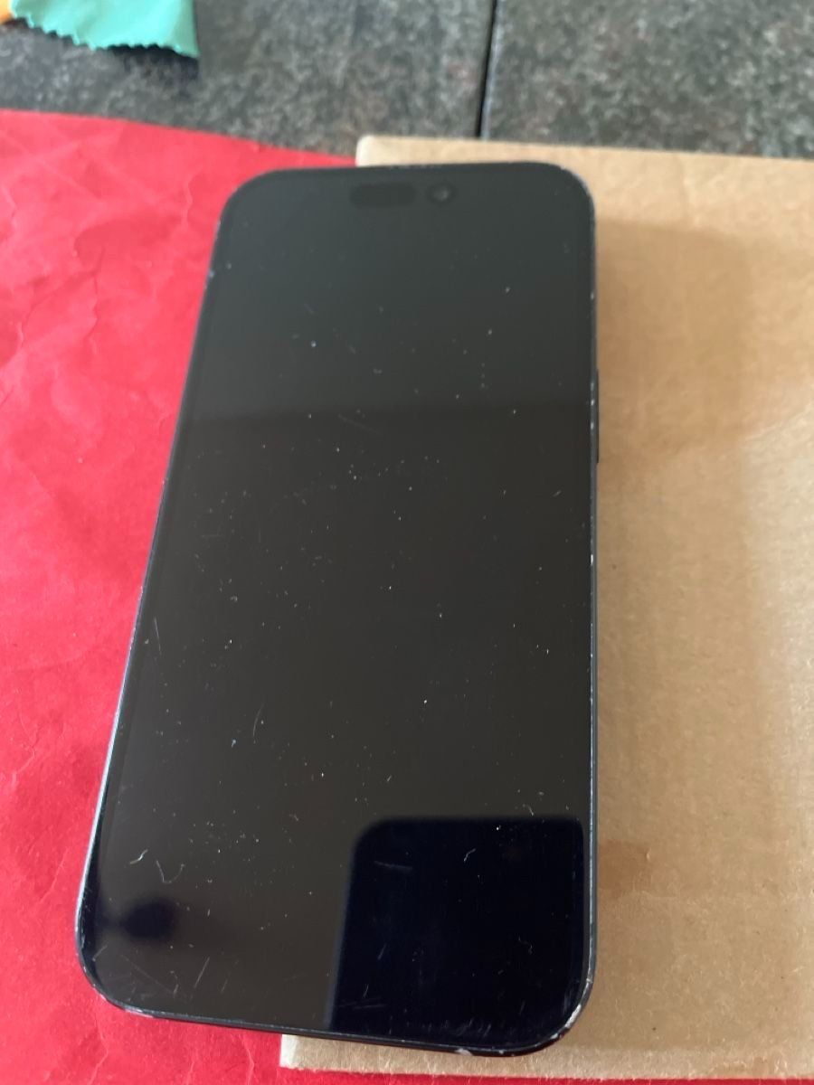 Apple Portables: IPHONE 15 – D'occasion à Zürich par rob_b2gy 6