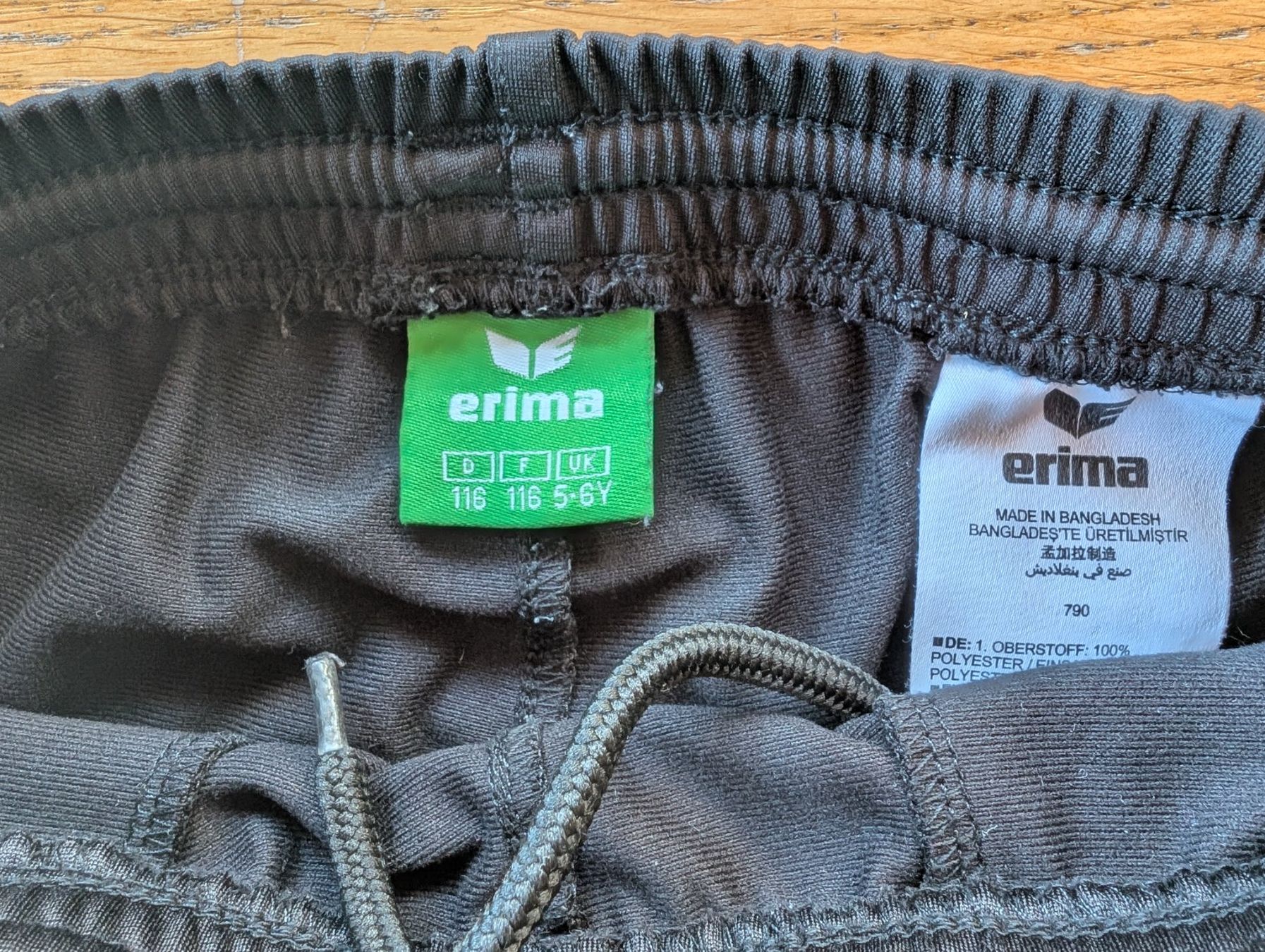 Erima Hosen: Turnhose Erima Gr. 116 – Neu (gemäss Beschreibung) aus Appenzell Enggenh. von vario414 2