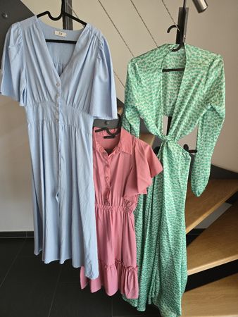 3 wunderschöne Sommerkleider in XS