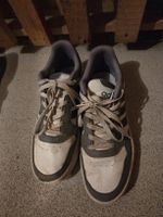 Adidas Sneaker Grösse 40 guter gebrauchter Zustand