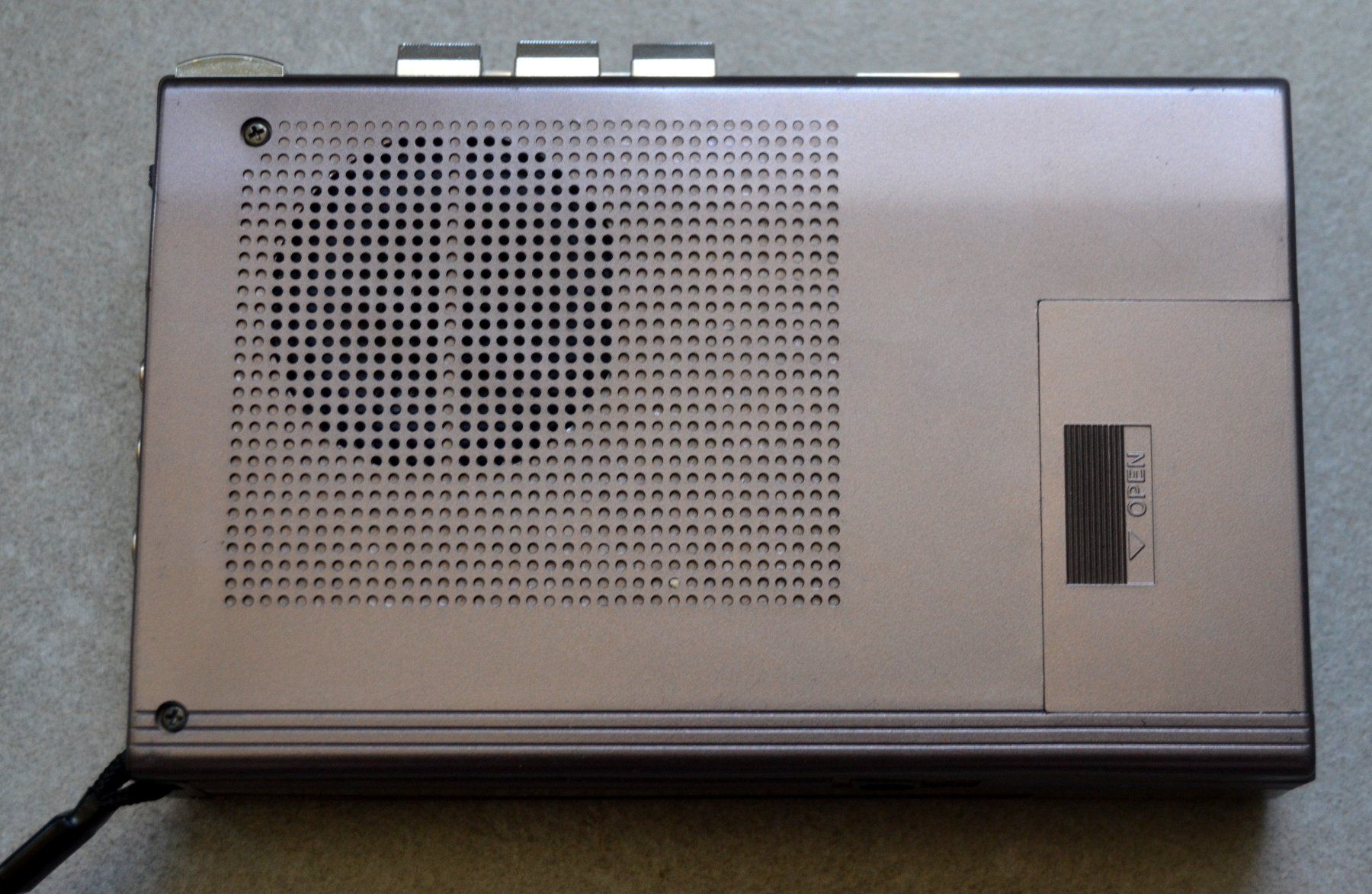 Sanyo Lecteur media portable: Sanyo TRC 1550 Walkman – D'occasion à Collonges par arashee 4