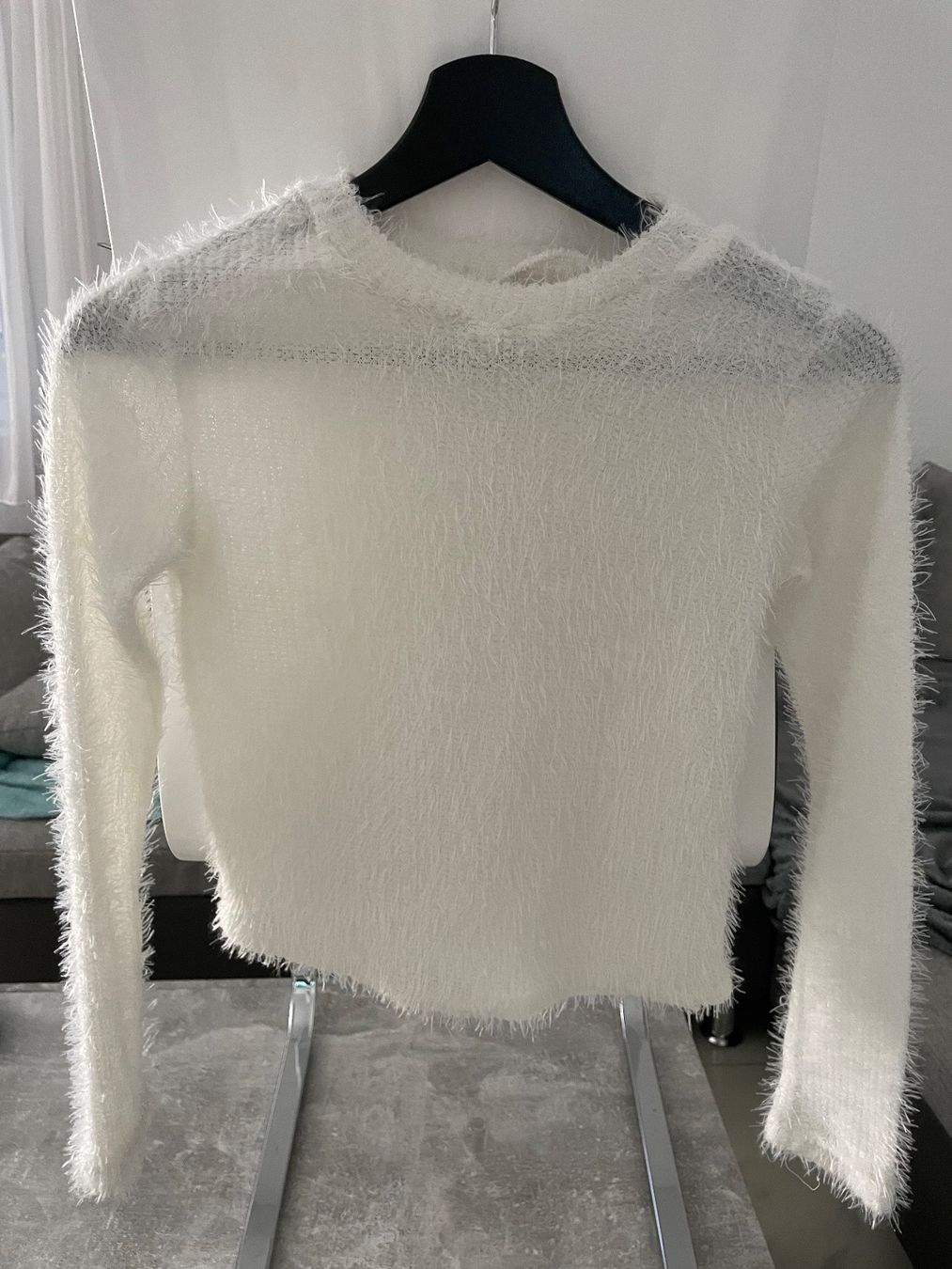 Pullover & Sweatshirts: Pullover – Gebraucht aus Mägenwil von Lea.SN 1