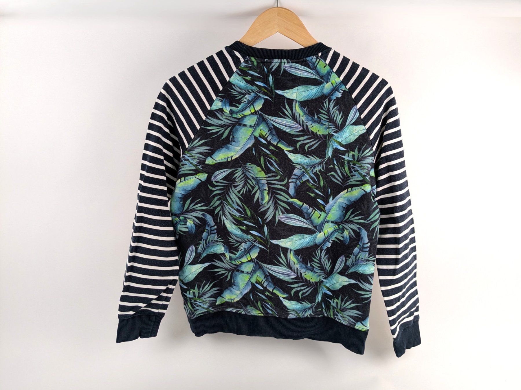 We Pullover & Sweatshirts: WE Kinderpullover Sweater Gr. 158/164 – Gebraucht aus Dintikon von Restwert_Dintikon 4