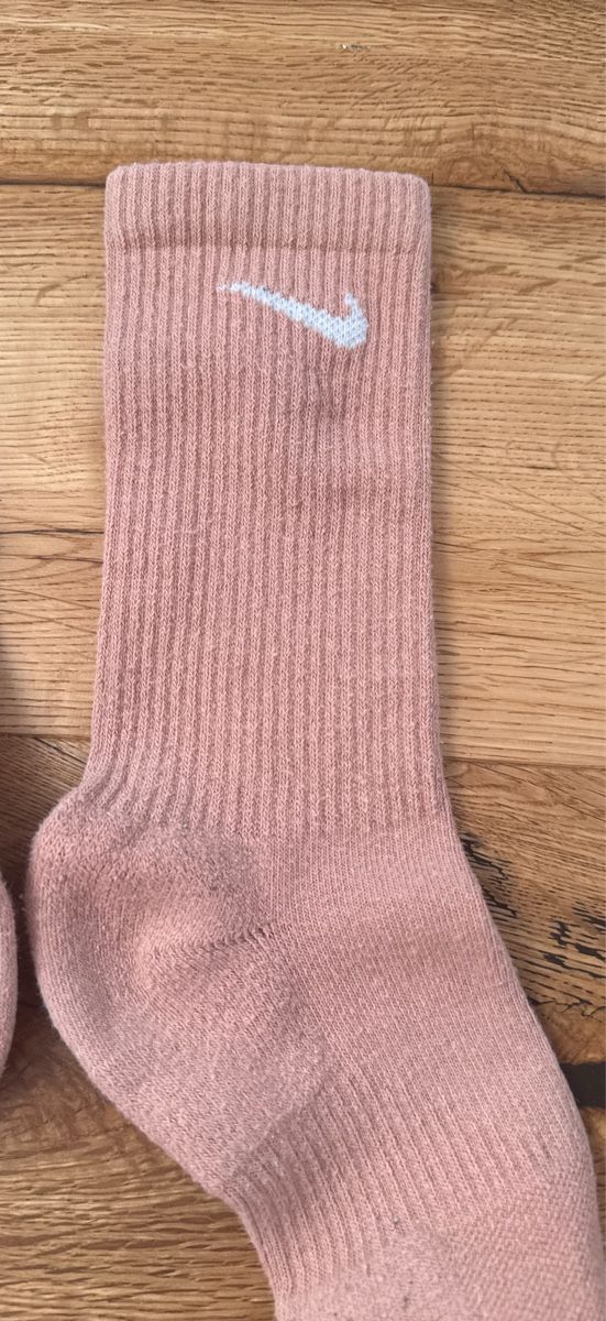 Nike Socken: Nike Socken 3 Paar Weiss Rosa Hellblau  – Gebraucht aus Hüttwilen von sar_8gj7 3