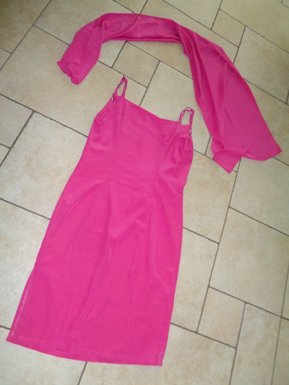 Kleider: Kleid mit Schal  Grösse 36/38 – Gebraucht aus Kreuzlingen von Robi-2003 4