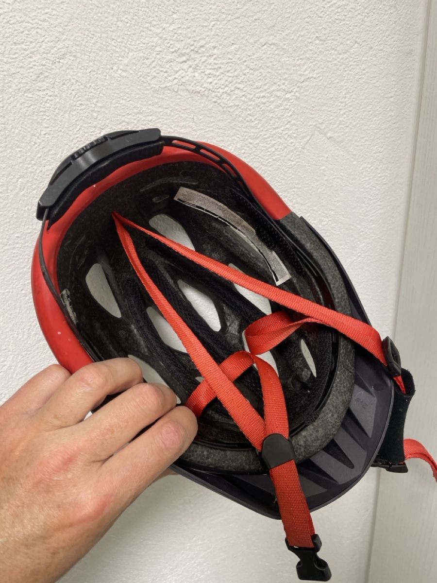 Stoke Helme: Kindervelohelm – Gebraucht aus Wilen b. Wil von Tschisi 1