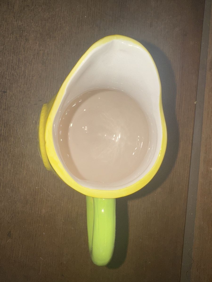 Caraffe: Zitronengeschirr: Krug, 17cm gross – Nuovo (secondo la descrizione) da Pfäffikon ZH venduto da lenaviktoria 1