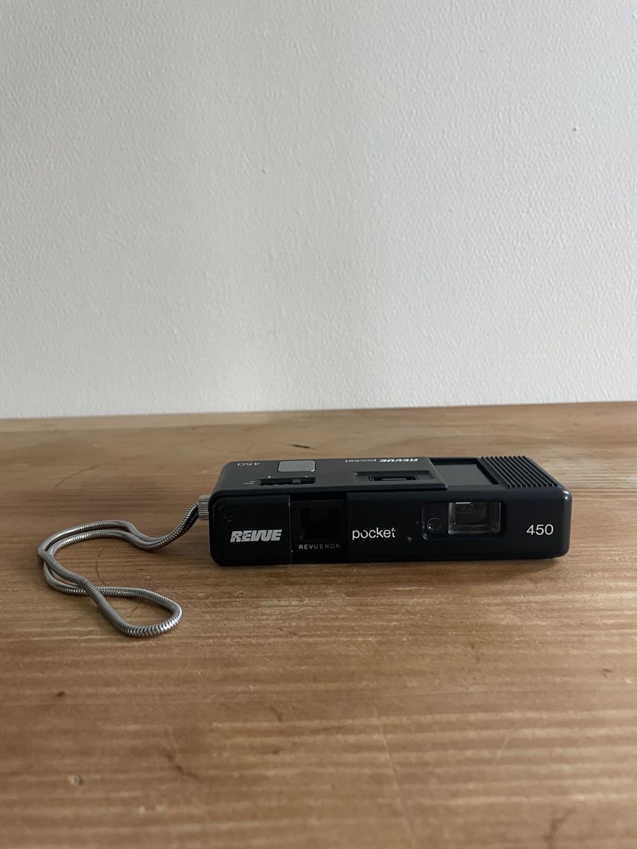 Fotocamera: Analog Kamera Revue – Usato da Zürich venduto da Bjthorsteinsen 1