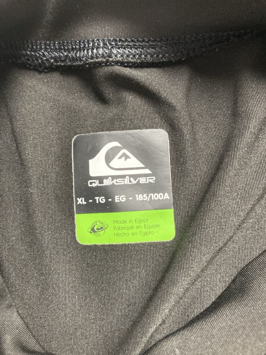 Quiksilver T-shirt: UV-Shirt – Usato da Oberbipp venduto da Campanula 3