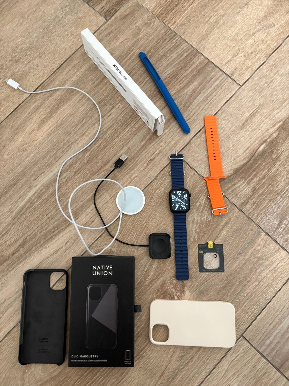Apple Smartwatch: Flohmarktware, Smartwatch und Apple Artikel und co – Usato da Möhlin venduto da dth_5mw9