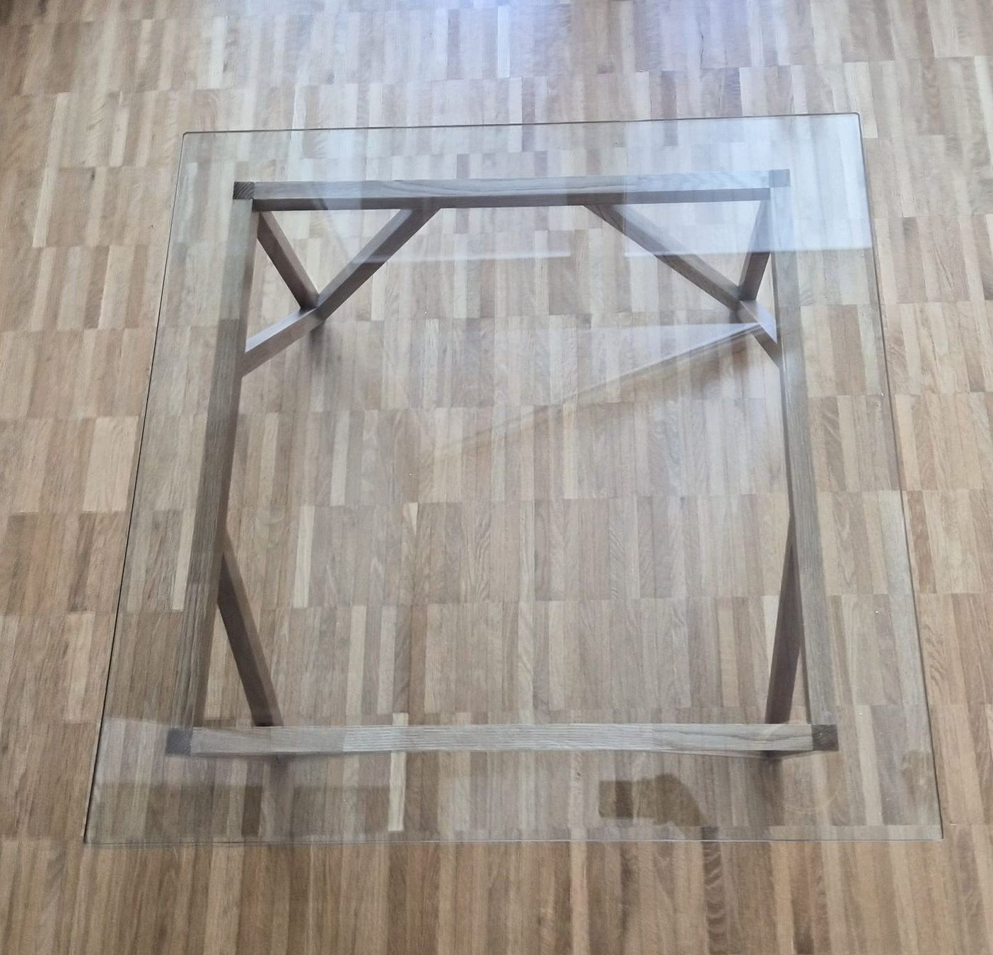 Tavoli: Couchtisch mit Glasplatte – Usato da Lupfig venduto da Robob2 1