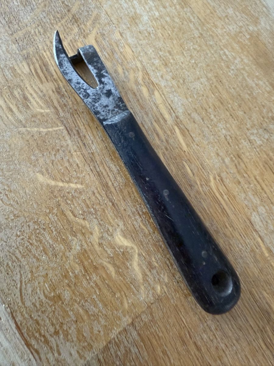 Elettrodomestici da cucina: Vintage Doseöffner mit Holzgriff – Usato da Goldach venduto da Messerguru 3