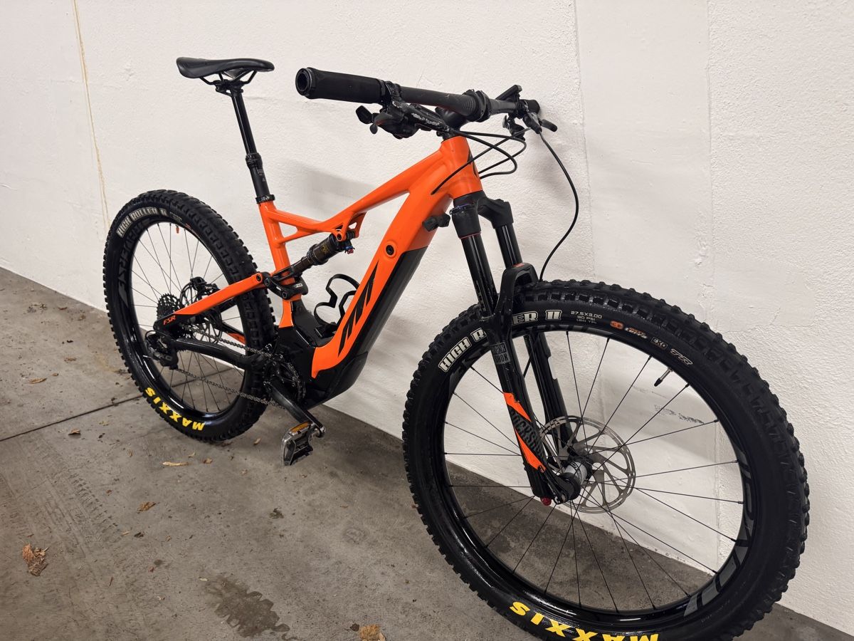 Specialized Velos: Specialized Turbo LEVO  – Gebraucht aus volketswil von A-E-Bikes 3
