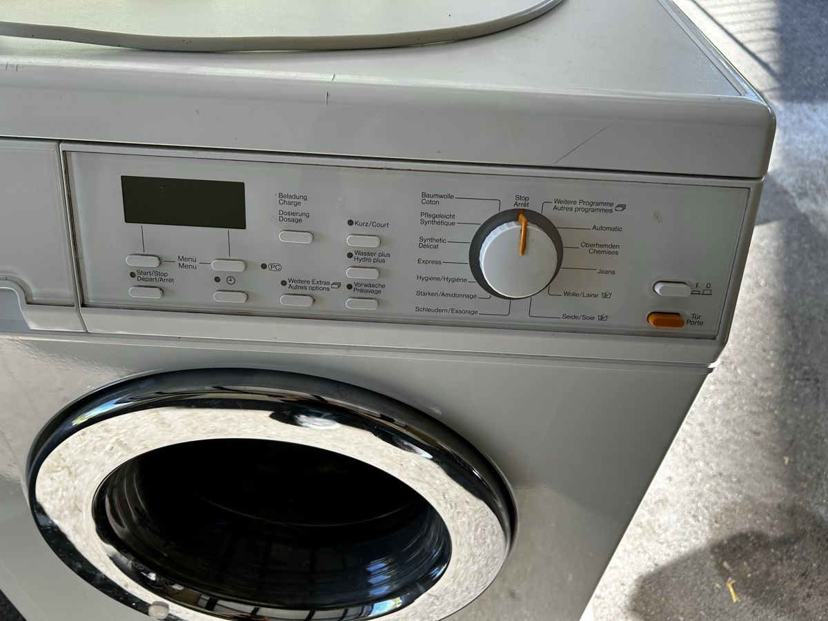 Miele Waschmaschinen: Miele Waschmaschine – Gebraucht aus Welschenrohr von pro_zc8s 1