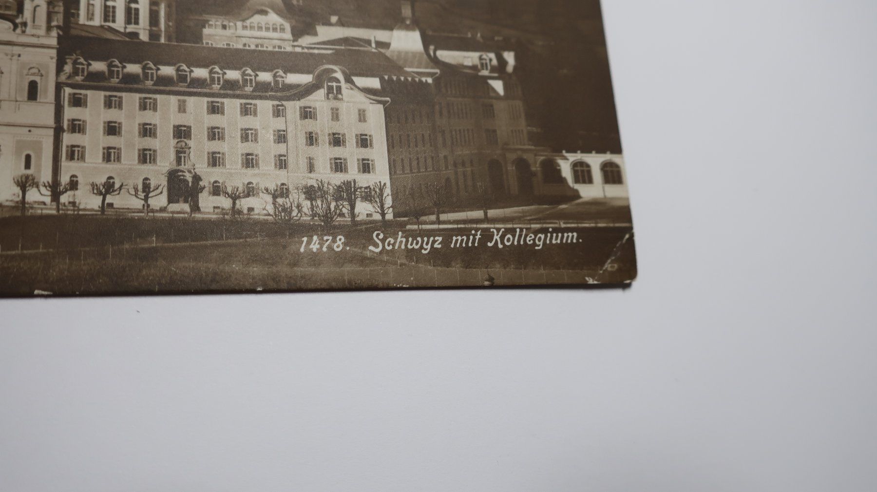 Cartoline postali: Schwyz mit Kollegium  1916 – Usato da Cormoret venduto da Pascalll2001 3