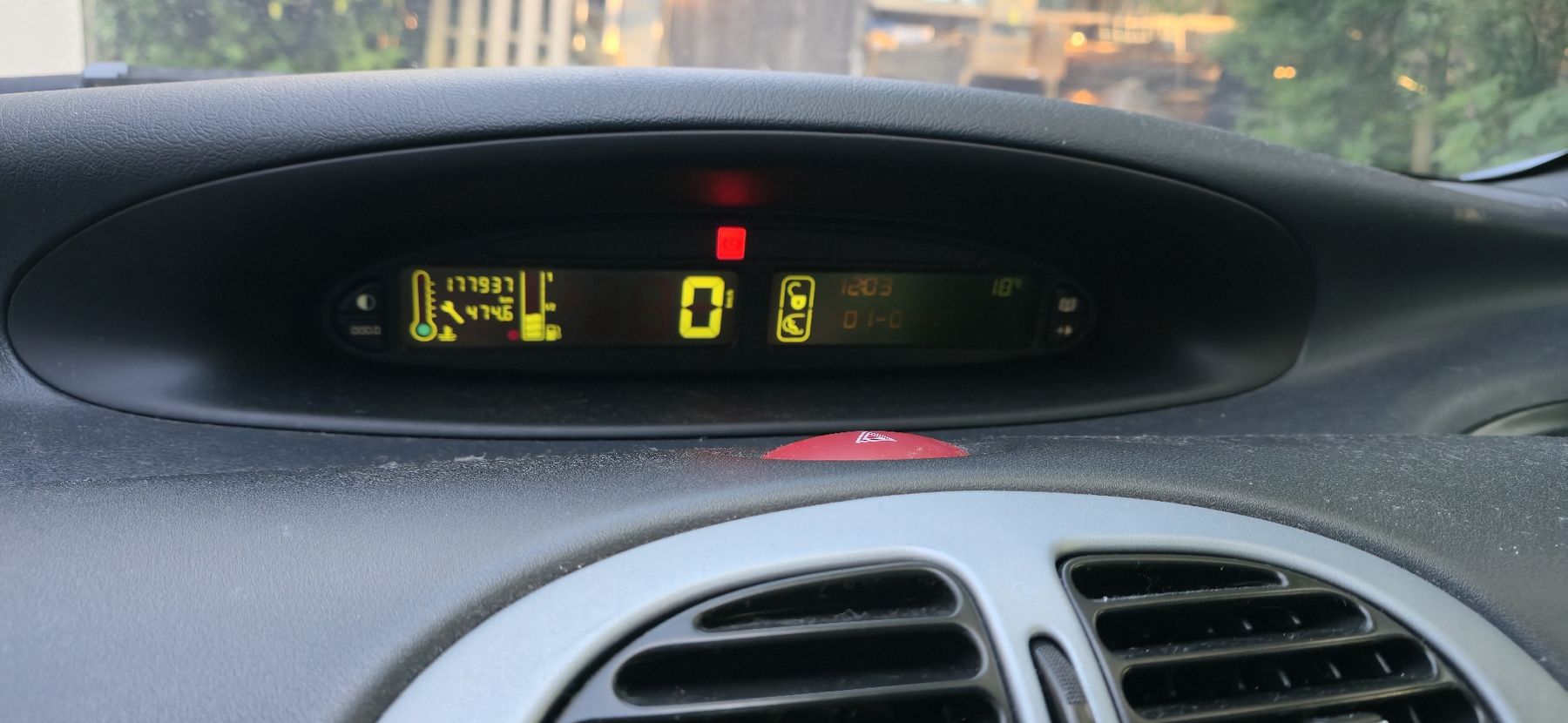 Citroën Automobili: citroen c 4 picasso – Usato da Wil SG venduto da tot_jl8b