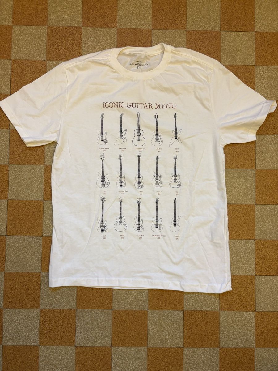 T-shirt: T-Shirt "Iconic Guitar Menu", neu – Nuovo e nell'imballaggio originale da Luzern venduto da Valie
