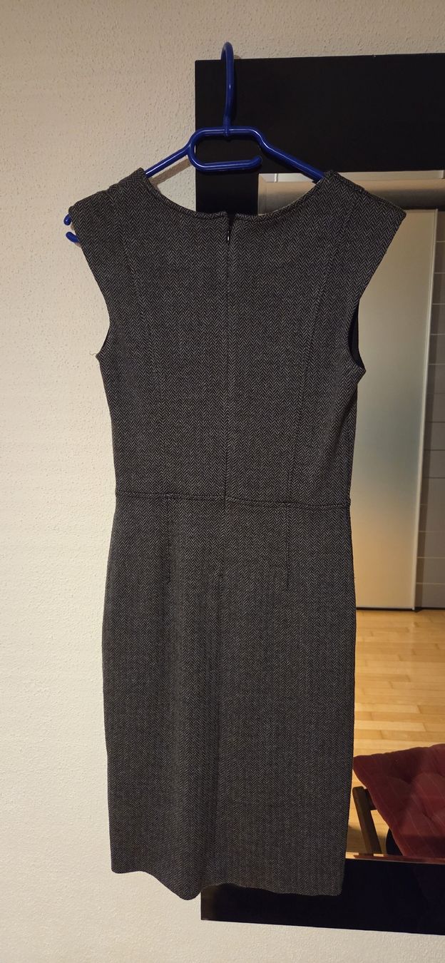 Mango Vestiti: Mango Etuikleid Tweed grau S – Usato da Horgen venduto da aiac0 2