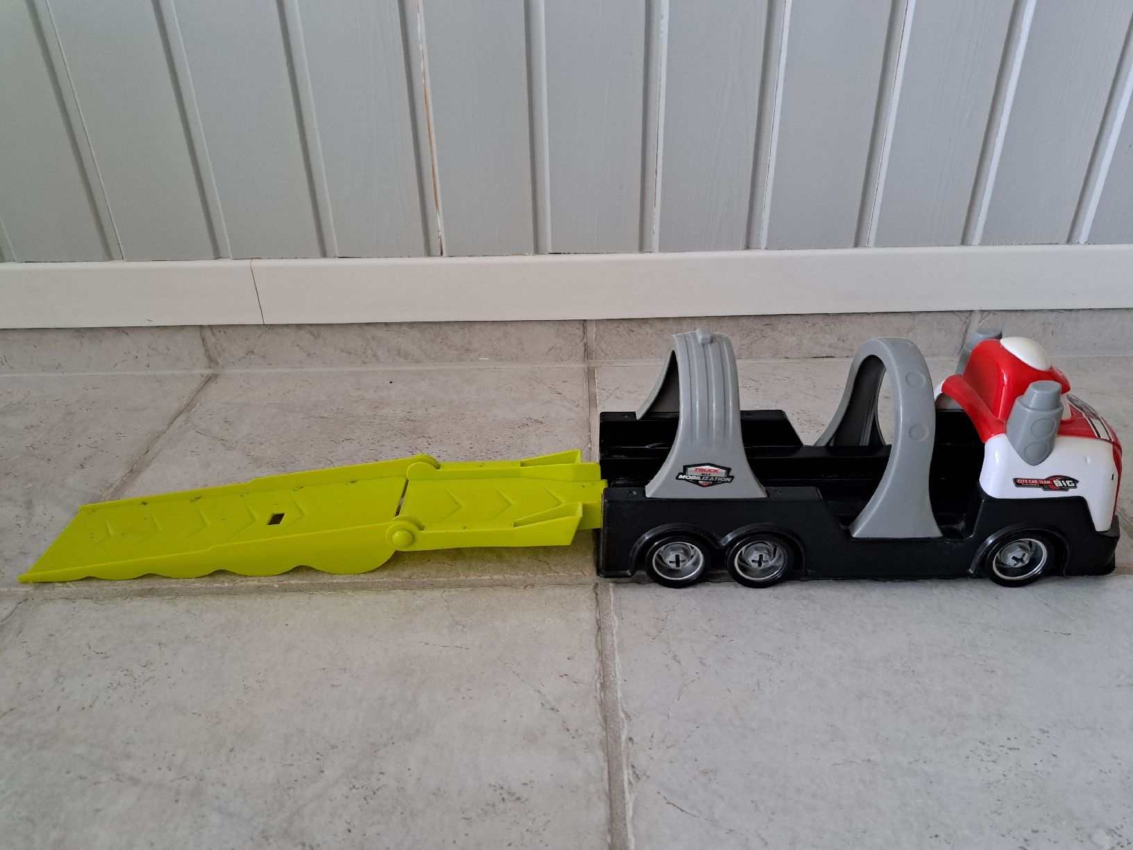 Giocattoli: Lastwagen mit Sound – Usato da Seuzach venduto da nadine.baur84 2