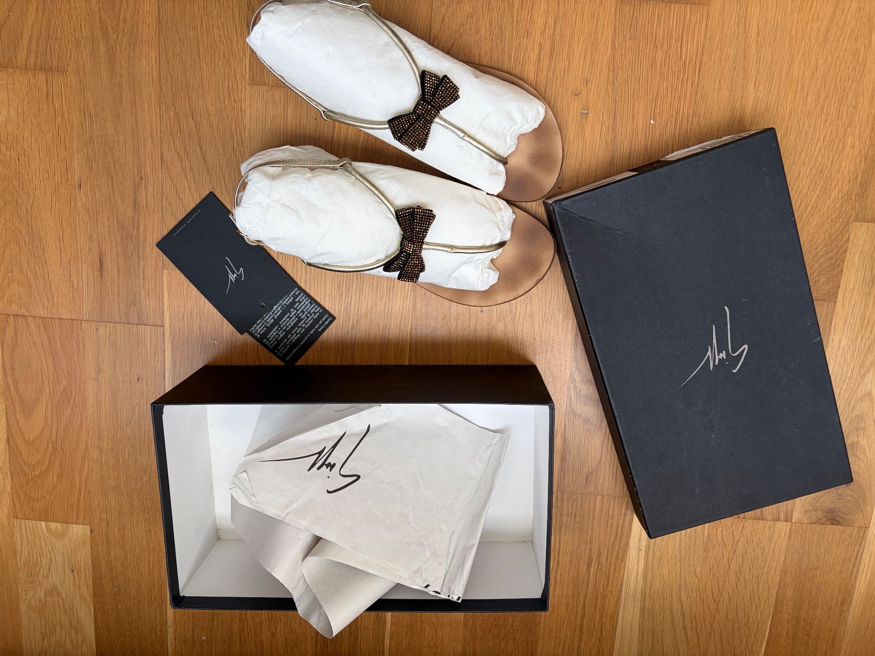 Zanotti Scarpe da donna: Giuseppe Zanotti Sandals with Bow Size 37 – Usato da Luzern venduto da AM2nd 7