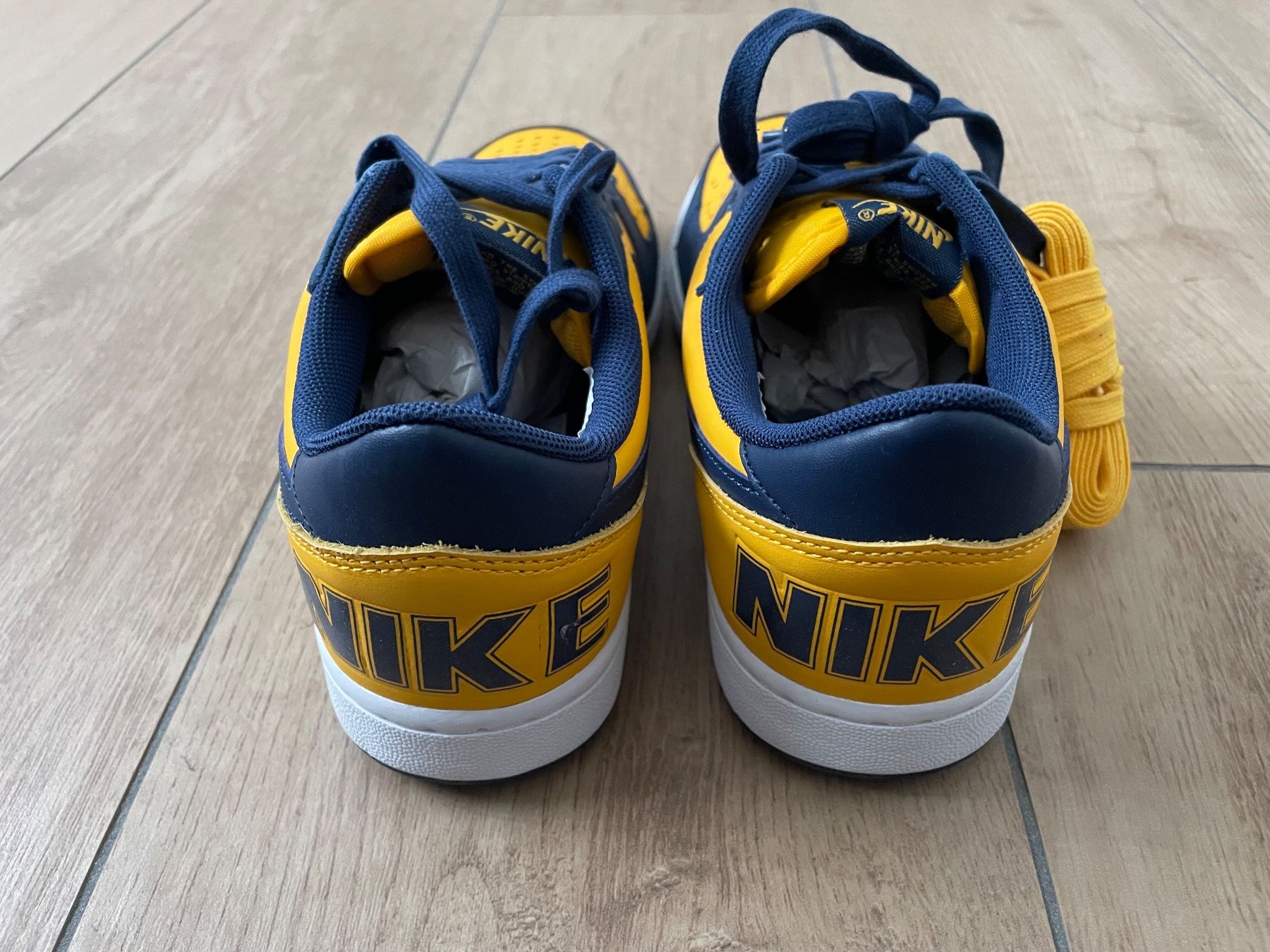 Nike Scarpe da uomo: Nike Terminator Gr. 39 NEU – Nuovo (secondo la descrizione) da Waltenschwil venduto da hansnine 3